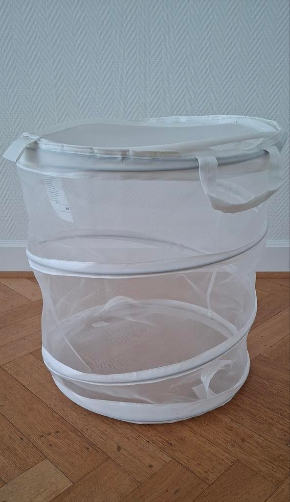 Panier à linge FYLLEN d'IKEA (blanc, 79 l), Maison & Meubles, Enlèvement
