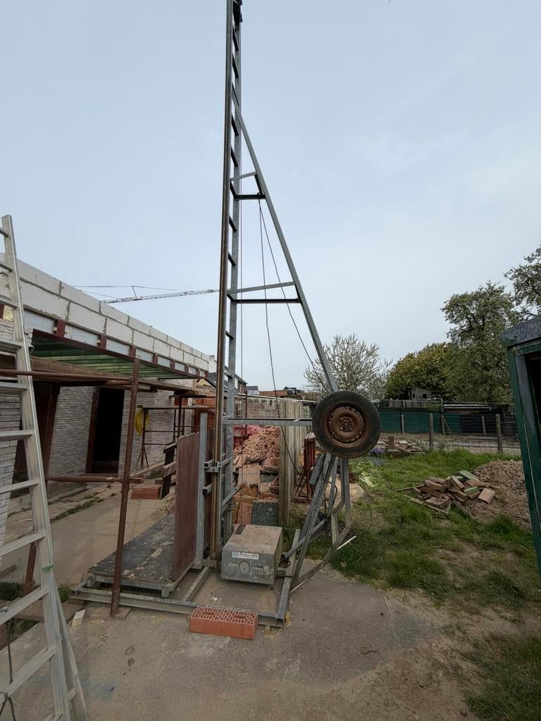 Bouwlift werkhoogte 6m 220v, Doe-het-zelf en Bouw, Ophalen, Gebruikt, Bouwlift