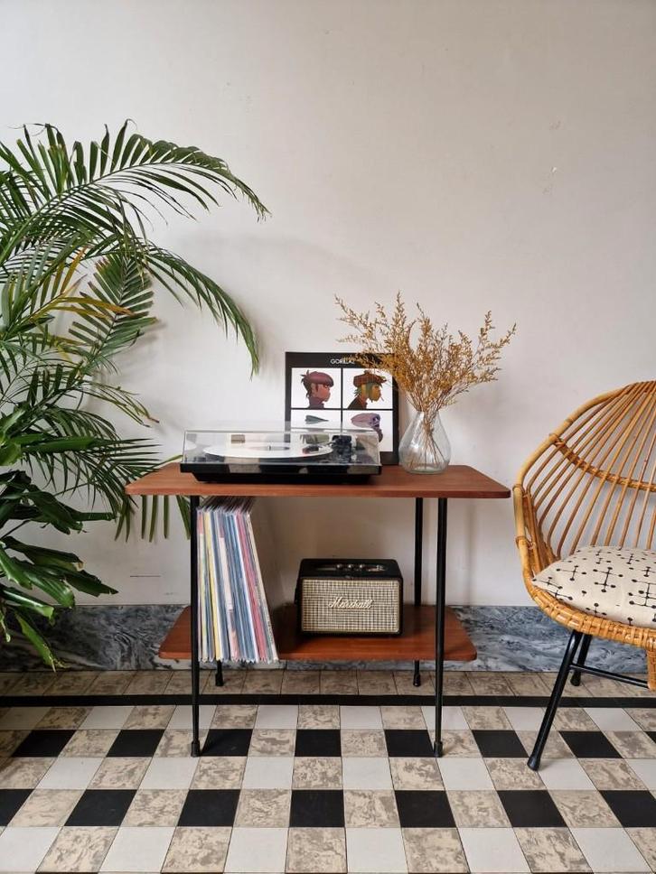 Vintage midcentury platenspeler meubel | bijzettafel, Maison & Meubles, Tables | Dessertes, Utilisé, 25 à 50 cm, 50 à 100 cm, Rectangulaire