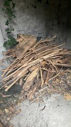 Hout te geef, Diversen, Ophalen