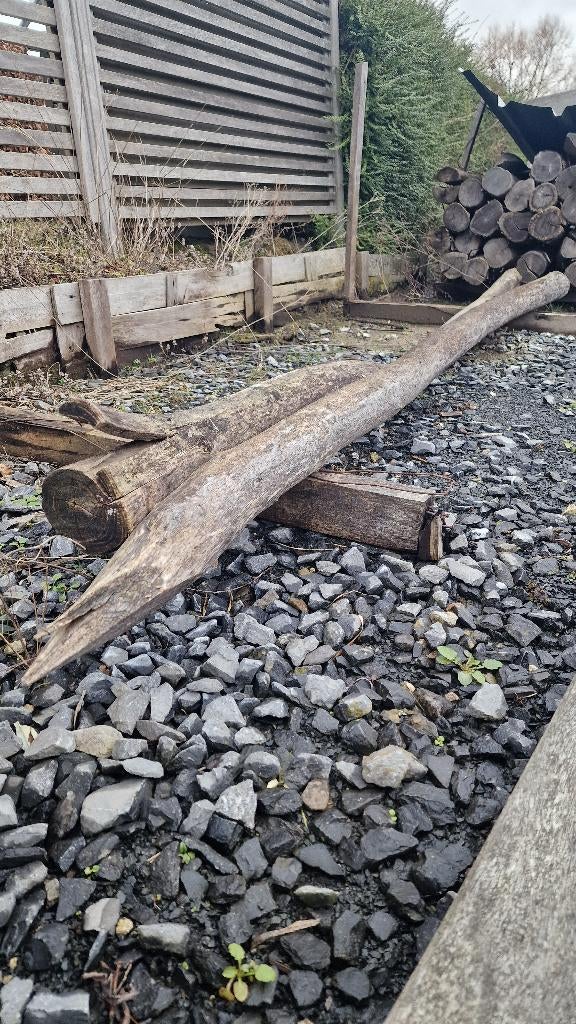 Piquets de jardin en acacia, Jardin & Terrasse, Poteaux, Poutres & Planches, Comme neuf, Poteaux, 250 cm ou plus, Bois dur, Enlèvement