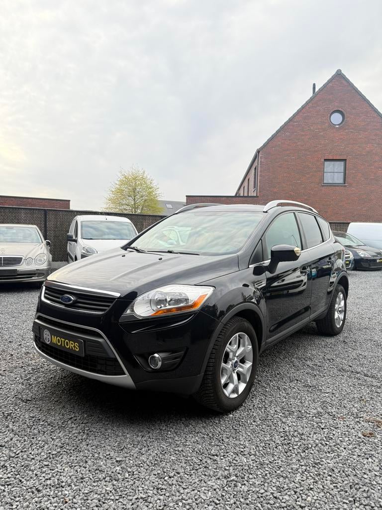 Ford Kuga 2.0 Diesel (eind 2011) – Slechts 48.000 km, Auto's, Ford, Euro 5, 4 cilinders, Zwart, Bedrijf