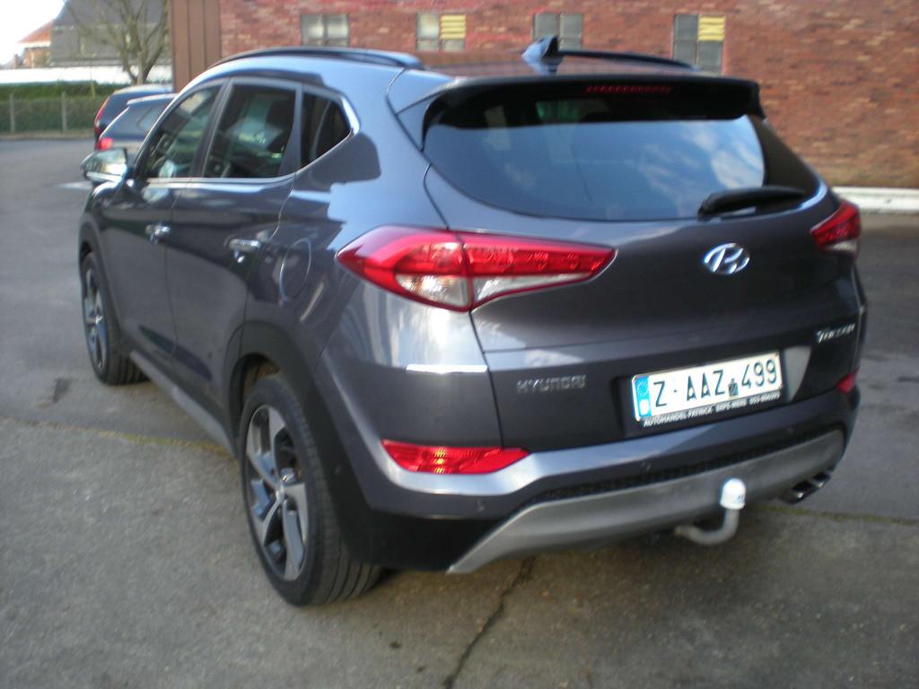 Hyundai Tucson AUTOMATIQUE 1.6 I 2WD Executive (bj 2018), Gebruikt, 4 cilinders, Leder, Bedrijf