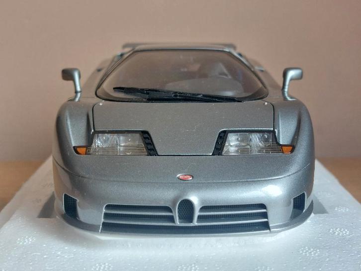 Bugatti EB 110 SS (gris/argent) AUTOArt, Hobby & Loisirs créatifs, Voitures miniatures | 1:18, Neuf, Voiture, Autoart, Enlèvement ou Envoi