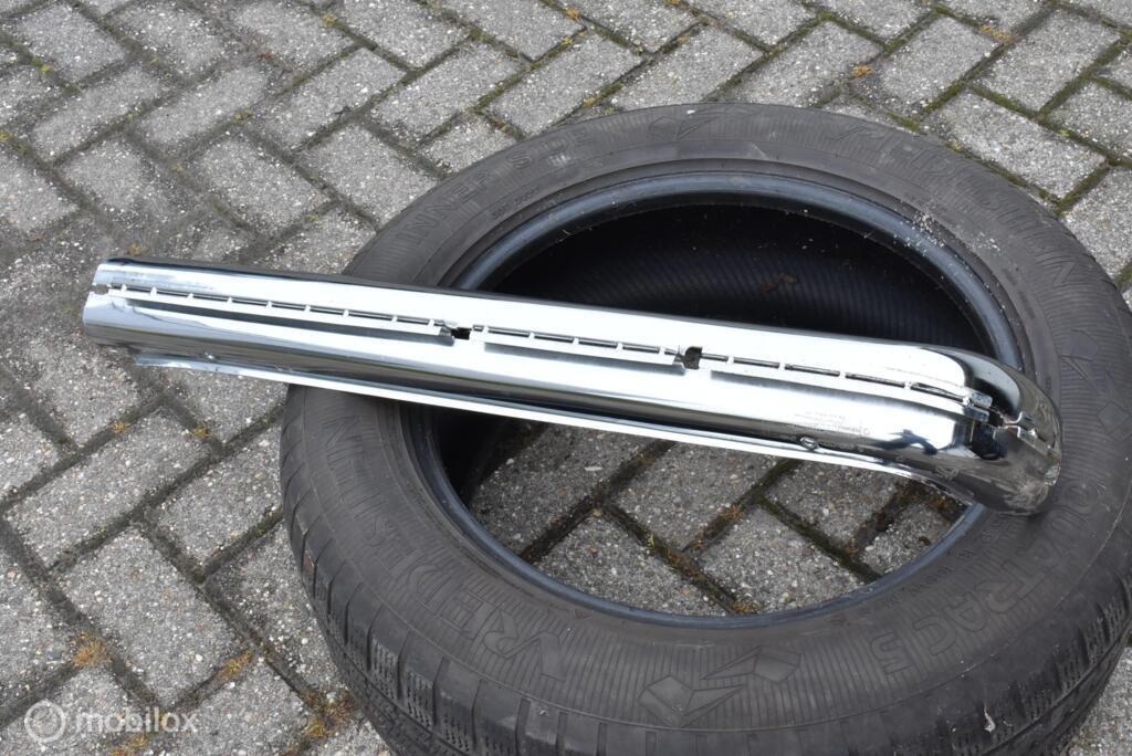 NOS: Achterbumper R chroom Mercedes W115, Neuf, Arrière, Mercedes-Benz, Mercedes-Benz