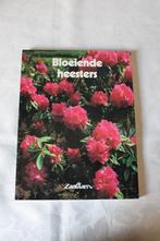 Bloeiende heesters De lantaarn, Gelezen, James Underwood Crockett, Ophalen of Verzenden, Tuinieren en Tuinplanten