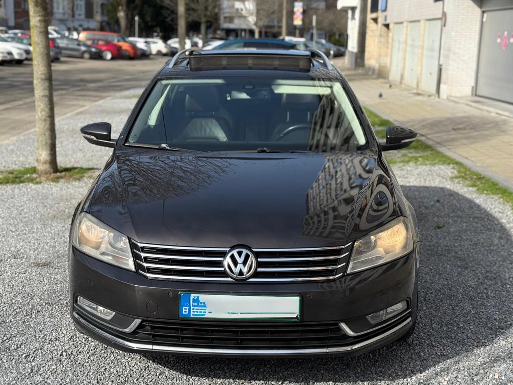 Volkswagen Passat 2.0 TDI full options, Autos, Volkswagen, Particulier, Passat, Intérieur cuir, Diesel, Euro 5, Boîte manuelle