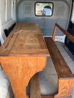 Antieke schoolbank, Enlèvement