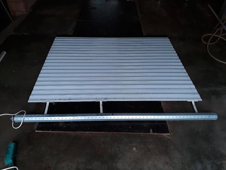 Compleet elektrisch rolluik., Doe-het-zelf en Bouw, Rolluiken, Zo goed als nieuw, 100 tot 150 cm, 150 tot 200 cm, Wit, Elektrische bediening