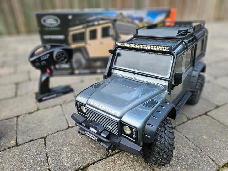 RC Crawler Defender avec accessoires, Hobby & Loisirs créatifs, Voitures miniatures | 1:5 à 1:12, Comme neuf, Voiture, 1:5 à 1:8