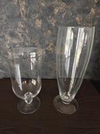 Vases en verre, Enlèvement