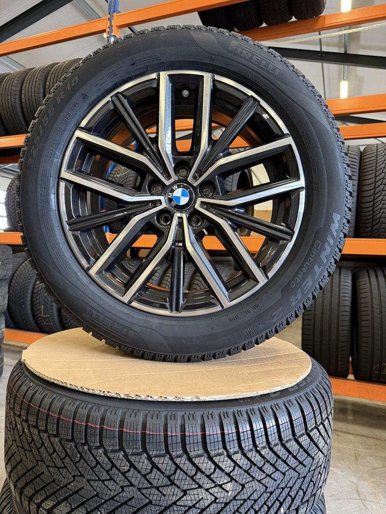 18" bmw X1 U11 iX1 U11 X2 U10 IX2 U10 Styling 838M 6891179, 18 inch, -, -, Banden en Velgen