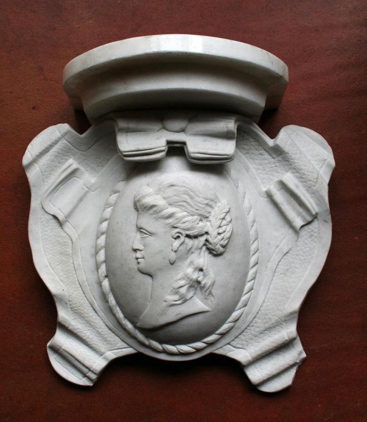 Wandconsole/ wandtablet met Camee in marmer, Antiquités & Art, Art | Autres Art, Enlèvement ou Envoi