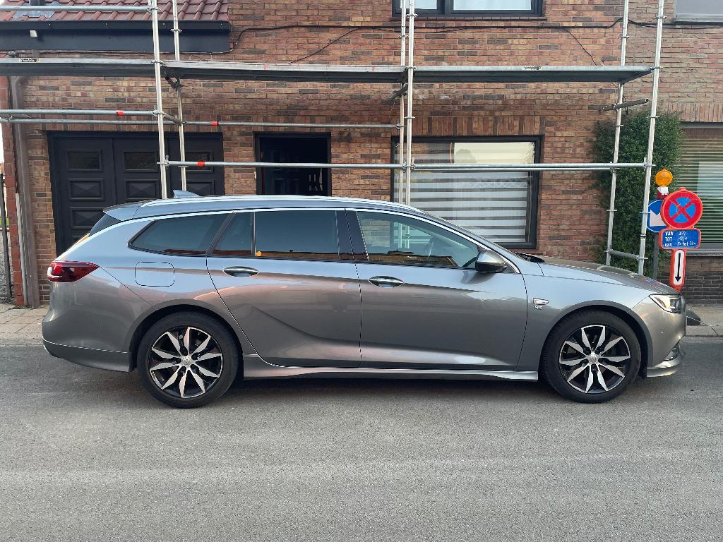 Opel Insignia Sports Tourer 1.5 Turbo AUTOMAAT+FULL OPTION, Auto's, Automaat, 5 deurs, Particulier, 121 kW