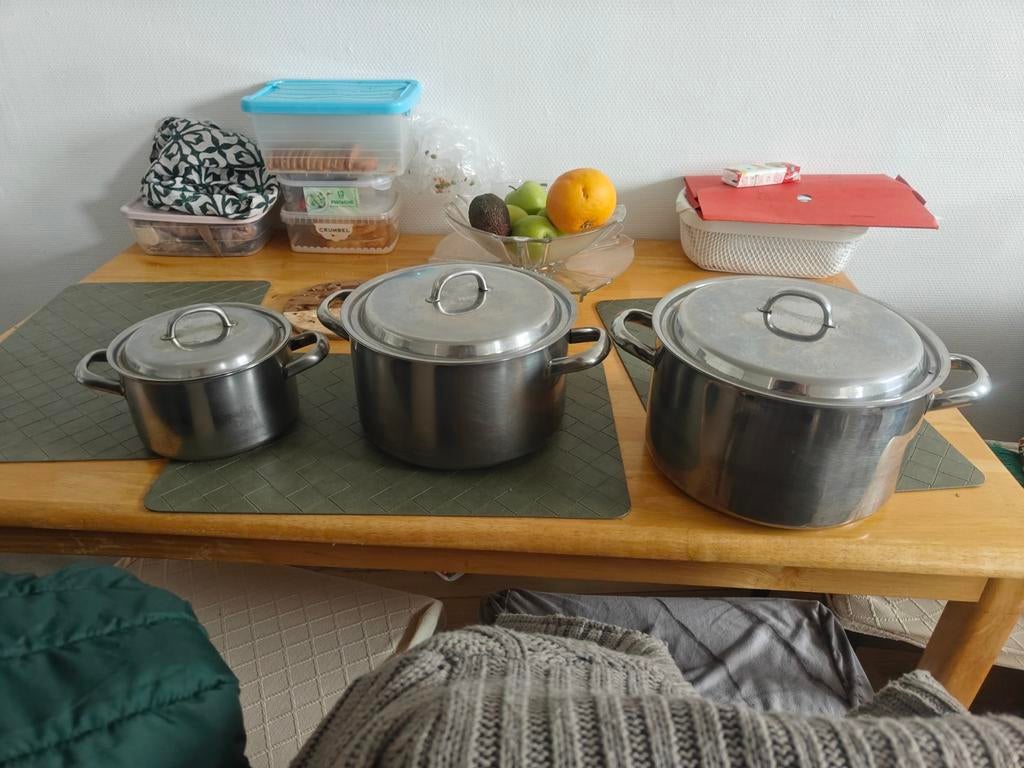 Trois Casserole INOX, Maison & Meubles, Cuisine | Casseroles & Poêles, Inox