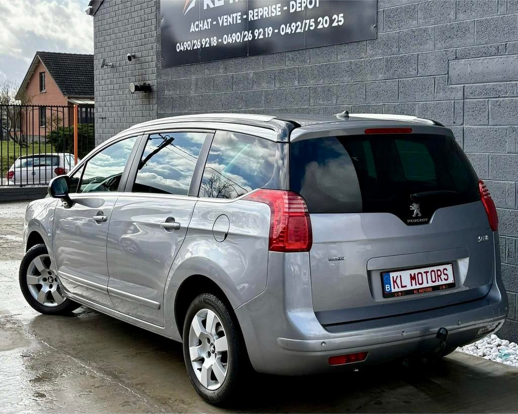 PEUGEOT 5008 STYLE 7 PLACES 1.6HDI 2016 165 000KM EURO 6B, Argent ou Gris, Achat, Euro 6, Entreprise