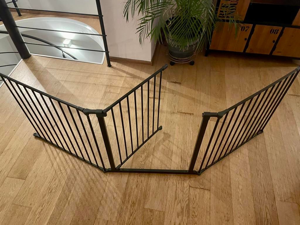 Barrière de sécurité pour enfant ou pour chien, Enfants & Bébés, Barrières, Enlèvement, Barrière de sécurité