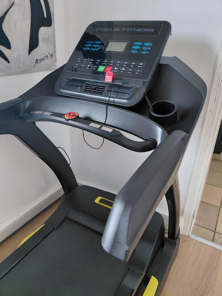Focus Fitness Senator iPlus Loopband - nieuwstaat, Enlèvement
