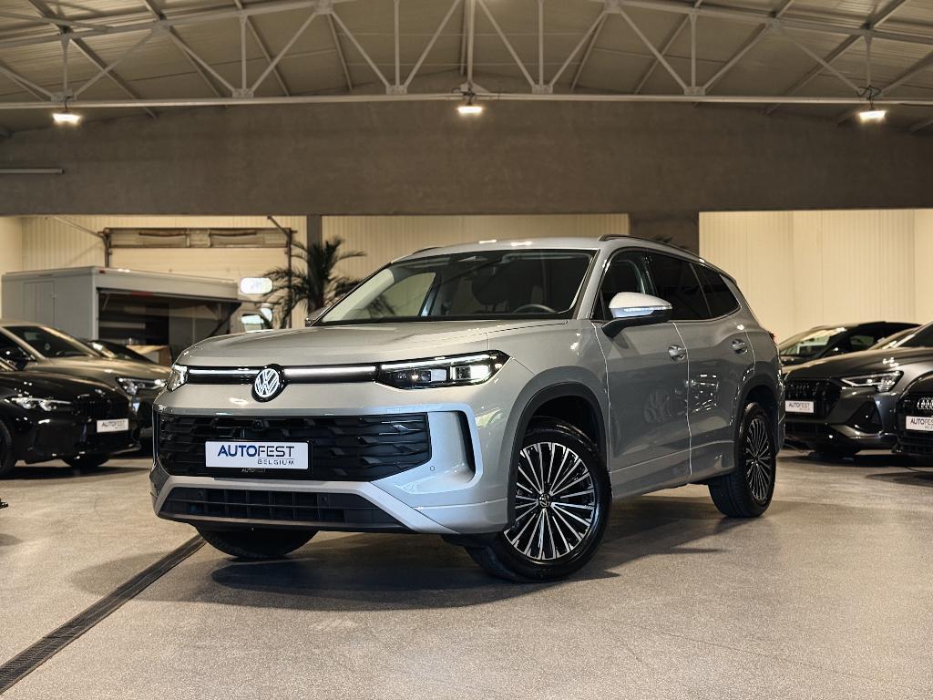 Volkswagen Tayron 1.5eTSI DSG Life | 7-Zitplaatsen - Garanti, Auto's, Volkswagen, Bedrijf, Te koop, Overige modellen, 360° camera