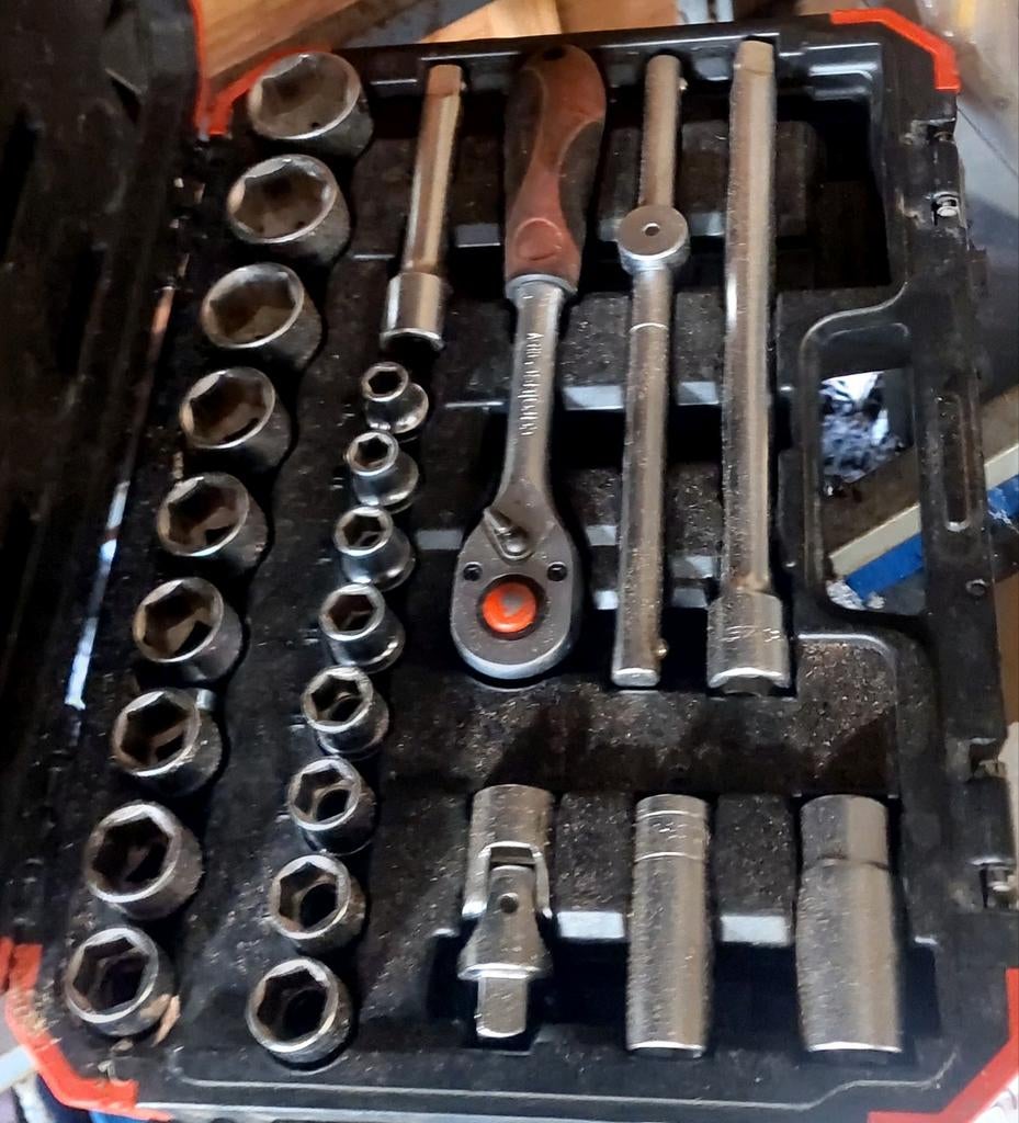 dopsleutels set, Ophalen