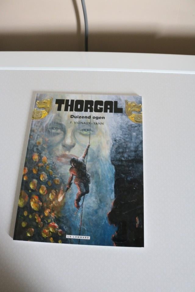 Thorgal Nr 41 : Duizend ogen - sc - 1e druk 2023, Boeken, Eén stripboek, Nieuw, Ophalen of Verzenden, Vignaux - Yann