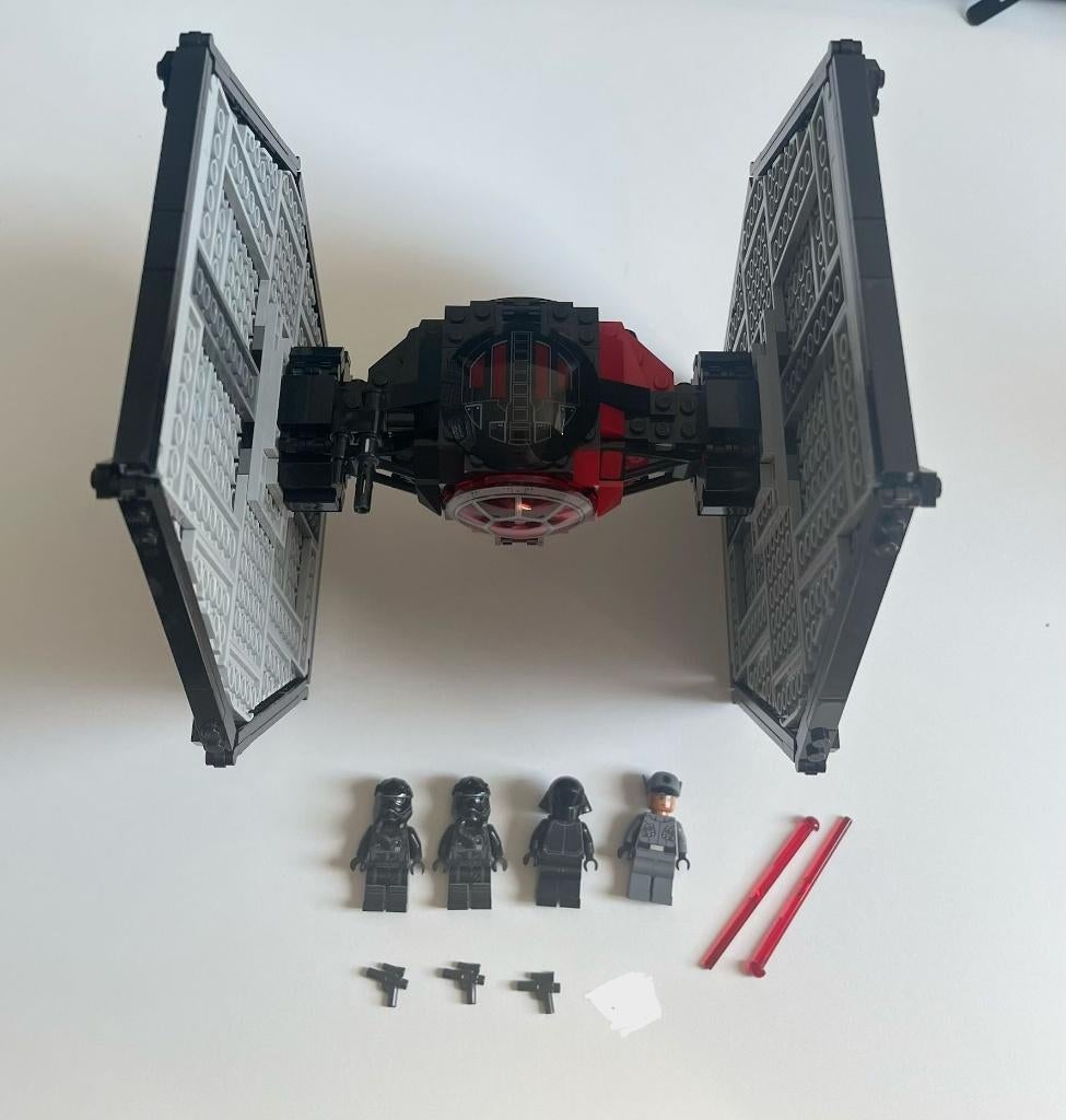 Lego Star Wars - First Order Special Forces TIE 75101, Enfants & Bébés, Jouets | Duplo & Lego, Comme neuf, Lego, Ensemble complet