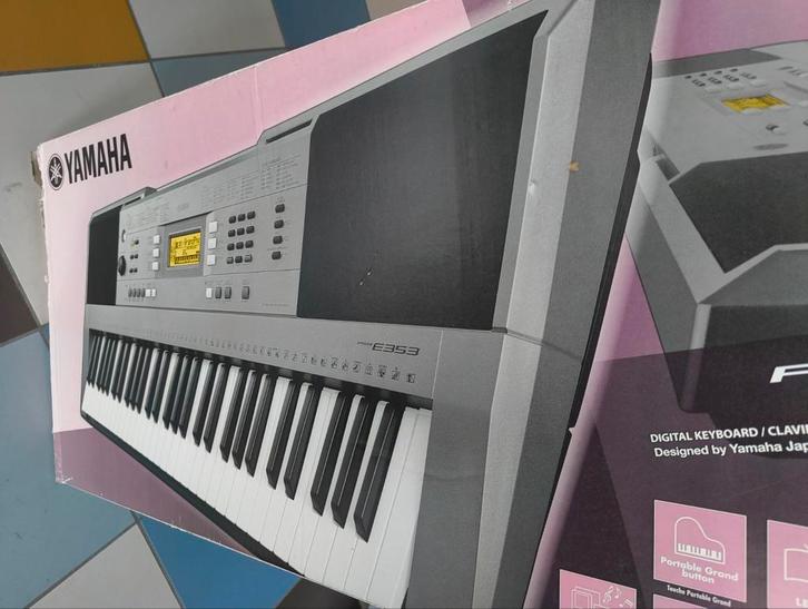 Yamaha PSR-E353, Muziek en Instrumenten, Keyboards, Yamaha, Ophalen
