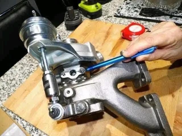 Polaris RZR XP Turbo, Motos