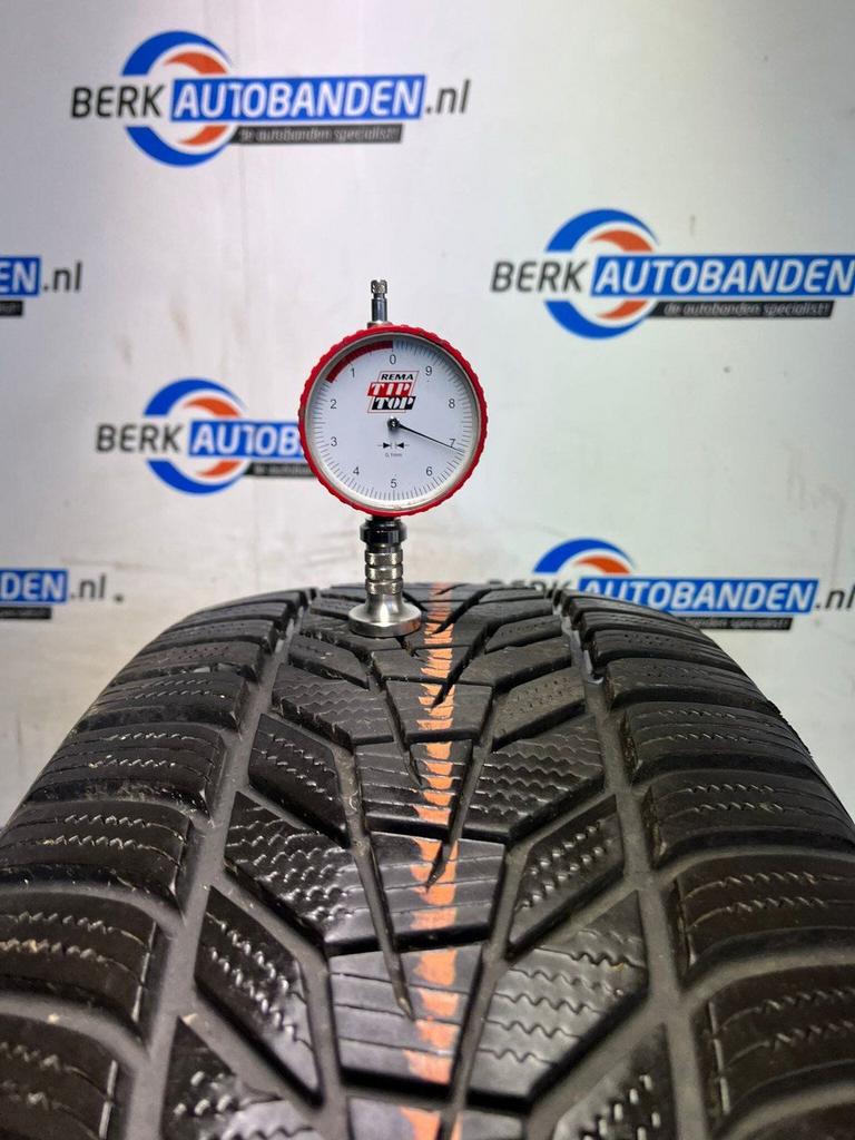 2x Hankook Winter I Cept Evo3 X 265/60 R18 114H 265/60/18 26, Auto-onderdelen, Banden en Velgen, 18 inch, Gebruikt, -, 265 mm