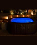 Jacuzzi, 1 jaar oud rede aankoop van vaste jacuzzi, Ophalen