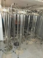 Porte manteau professionnel super stable et lourd.