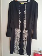 Kleedje en blazer maat medium, Kleding | Dames, Jurken, Ophalen of Verzenden