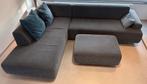 Hoekbank merk MUSTERING, grijs stof met blauwe kussens., Ophalen, Gebruikt, Stof