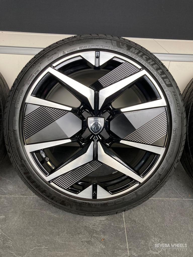 17” originele Peugeot 208 GT (e) velgen + banden 4x108 98513, Auto-onderdelen, Gebruikt, -, -, Banden en Velgen