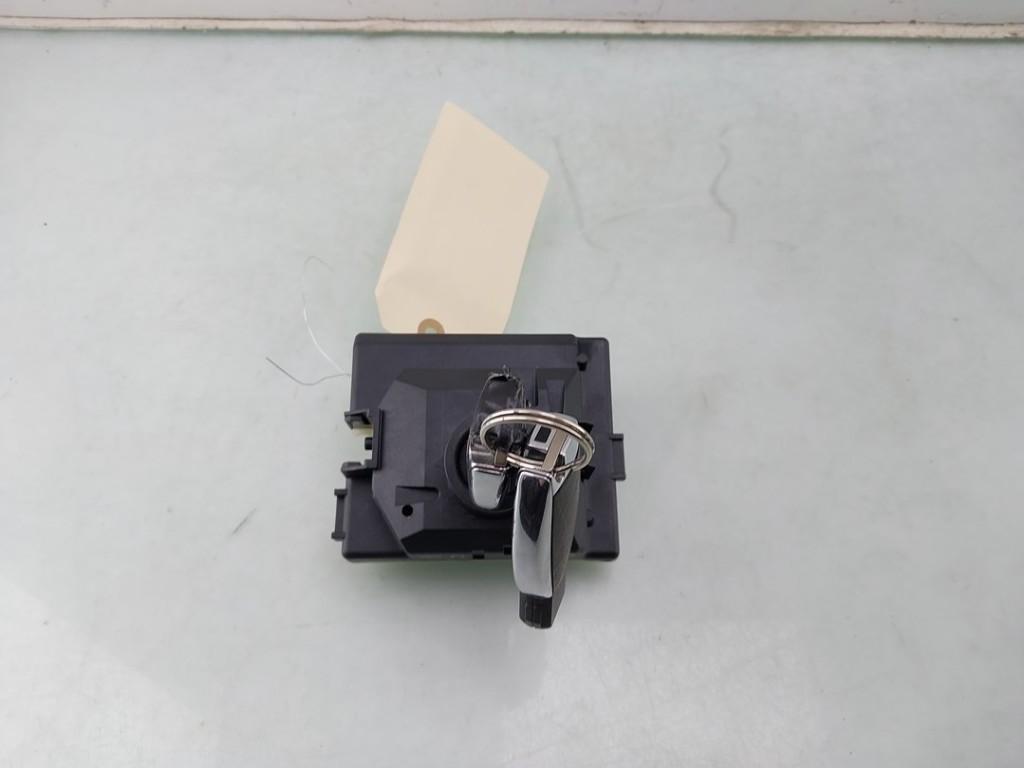 NEIMAN / COMMUTATEUR D ALLUMAGE + CLEF C Estate (S205), Autos : Pièces & Accessoires, Autres pièces automobiles, Mercedes-Benz