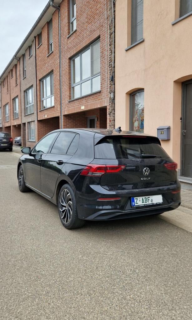 0484413644, Enlèvement