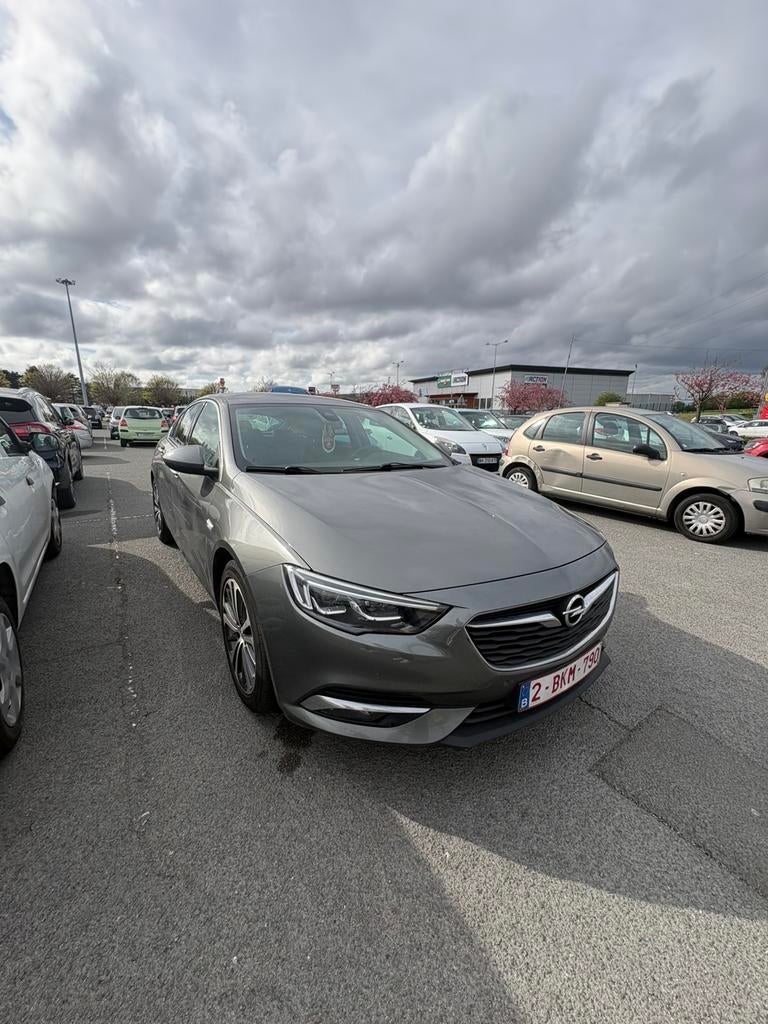 Opel Insigna, Autos, Achat, Carnet d'entretien, Noir, Automatique
