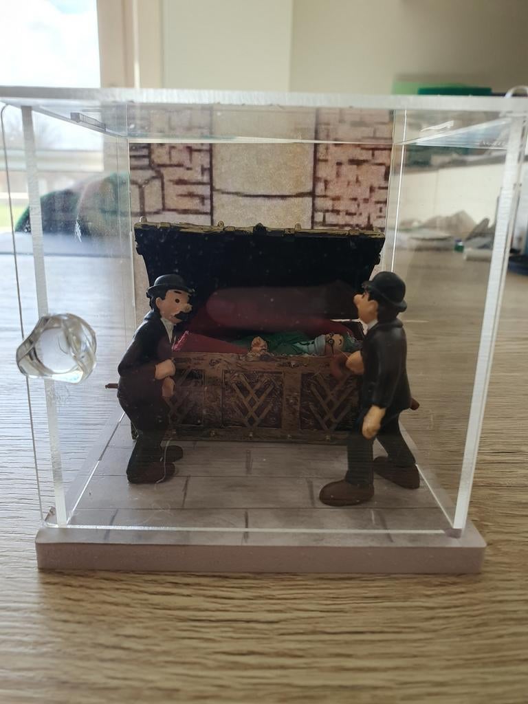 Diorama Tintin : Scène de Dupond, Enlèvement ou Envoi, Tintin