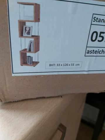 Rekje in hout-metaal nieuw  beschikbaar voor biedingen