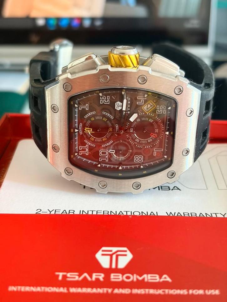 TSAR BOMBA - Richard Mille inspired, Bijoux, Sacs & Beauté, Montres | Hommes, Comme neuf, Acier, Acier, Enlèvement ou Envoi
