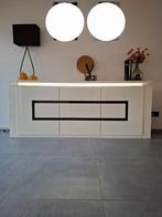 Moderne dressoir kast, Huis en Inrichting, Kasten | Dressoirs, Ophalen