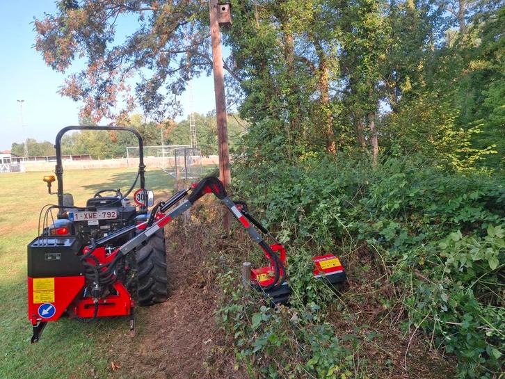 Arm maaier in nieuwe staat, Articles professionnels, Machines & Construction | Jardin, Parc & Sylviculture, Enlèvement