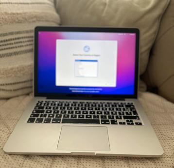Macbook Pro 13 inch 2015 2.7GHz i5 beschikbaar voor biedingen