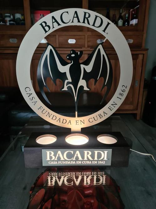 Bacardi vintage flessen glorifier / verlichting, Verzamelen, Merken en Reclamevoorwerpen, Zo goed als nieuw, Ophalen of Verzenden