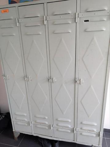 Vintage locker, Huis en Inrichting, Kasten | Lockerkasten, Ophalen, Zo goed als nieuw