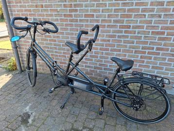 Staerk electrische vouwtandem met middenmotor beschikbaar voor biedingen