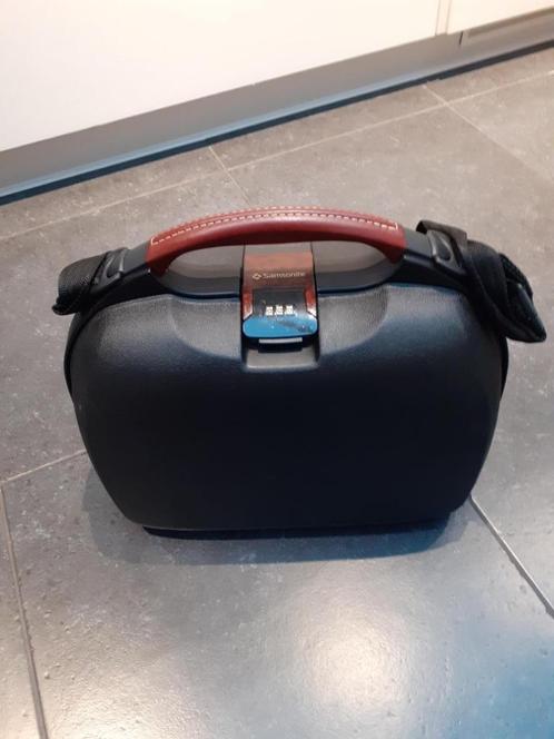 Samsonite Beautycase, Handtassen en Accessoires, Beautycases, Nieuw, Hardcase, Zwart, Met slot, Met spiegeltje(s), Ophalen