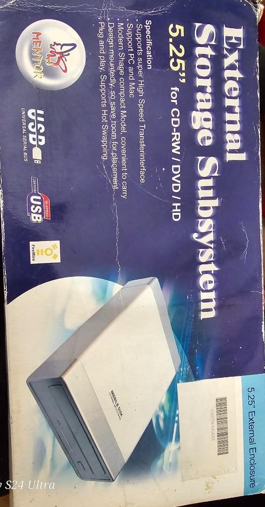 Nieuwe externe CD/DVD schrijver., Computers en Software, Optische drives, Nieuw, Extern, MacOS, Windows, Cd, Dvd, Overig, Ophalen of Verzenden