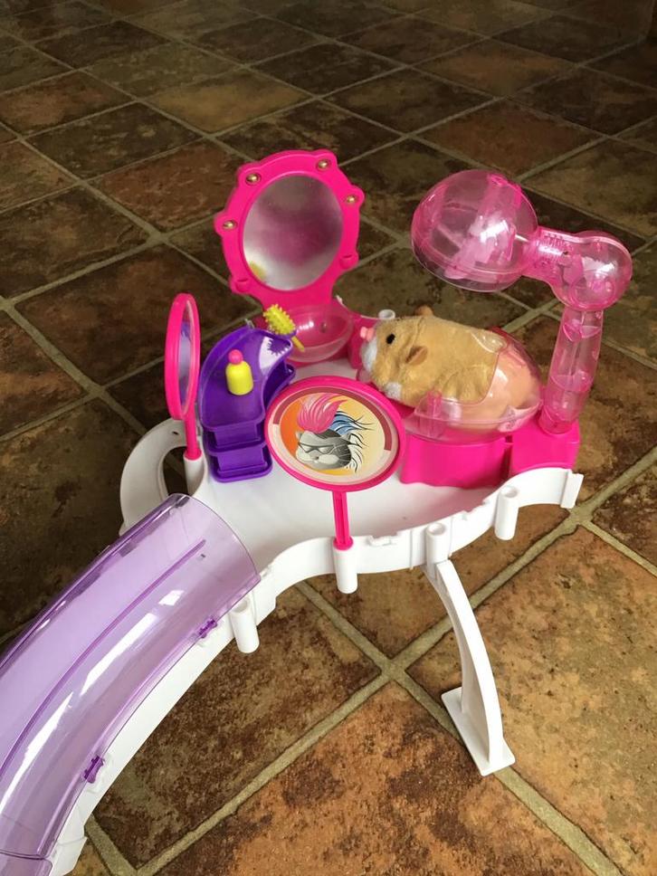 Huisje Zhu Zhu pets, Kinderen en Baby's, Speelgoed | Poppenhuizen, Zo goed als nieuw, Ophalen of Verzenden