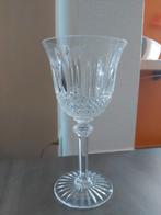1 kristallen wijnglas van SAINT-LOUIS, Ophalen, Zo goed als nieuw